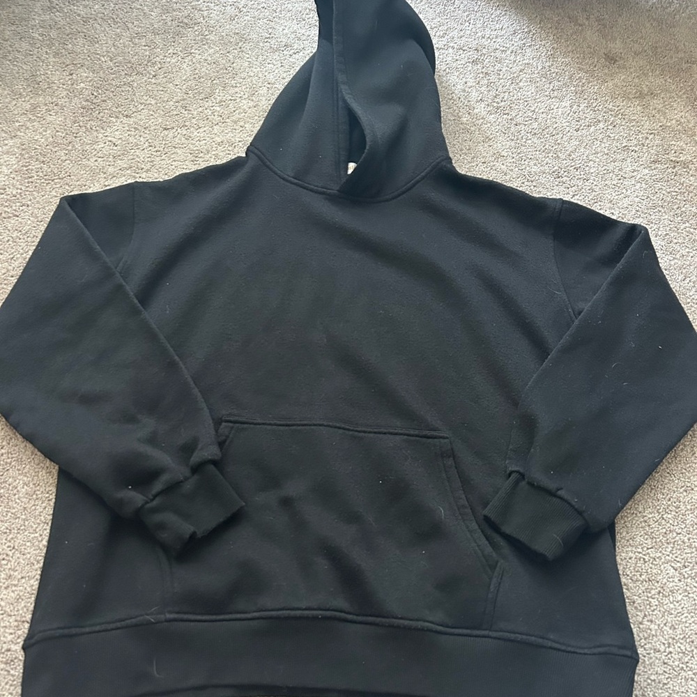 New Women’s Black Hoodie Size Small Comfy